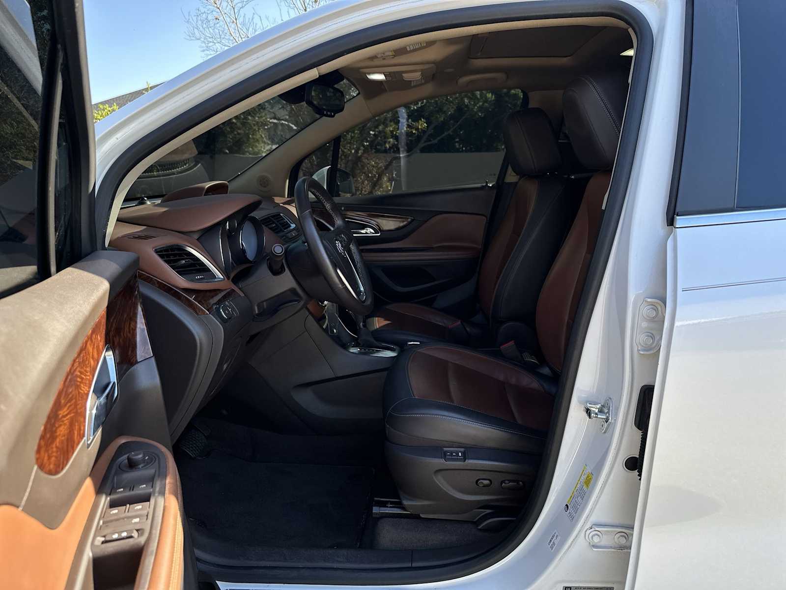 Thumbnail: 2015 Buick Encore - 2