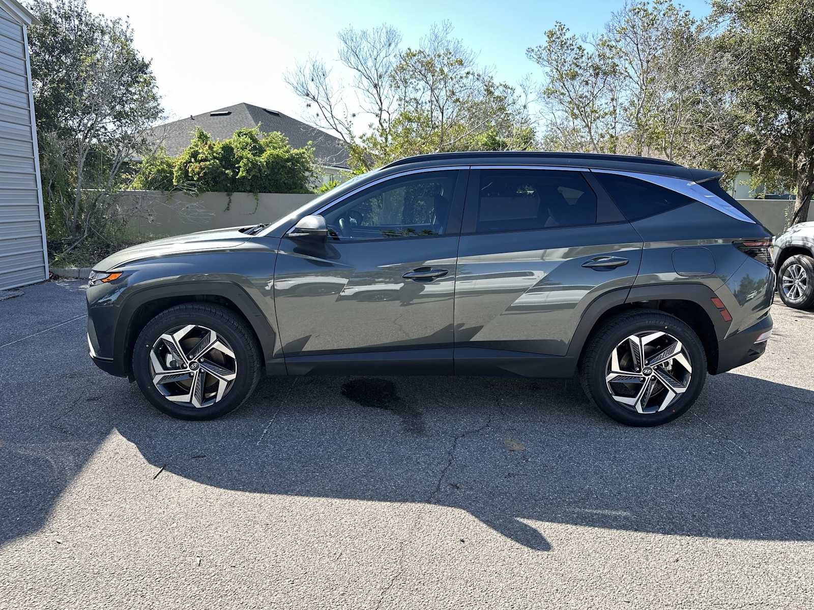 Thumbnail: 2022 Hyundai Tucson - 3