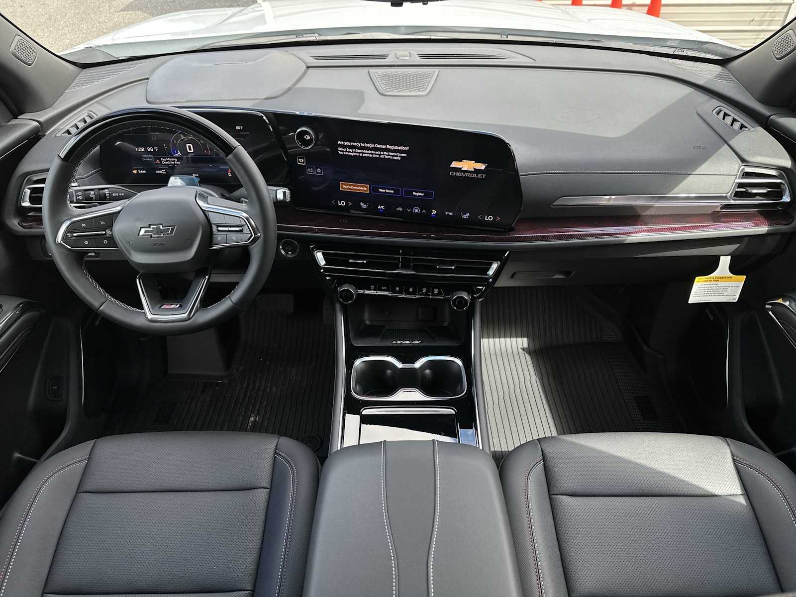 Thumbnail: 2026 Chevrolet Traverse - 14