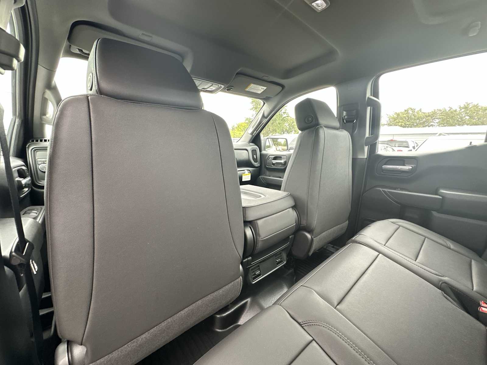 Thumbnail: 2026 Chevrolet Silverado 1500 - 16