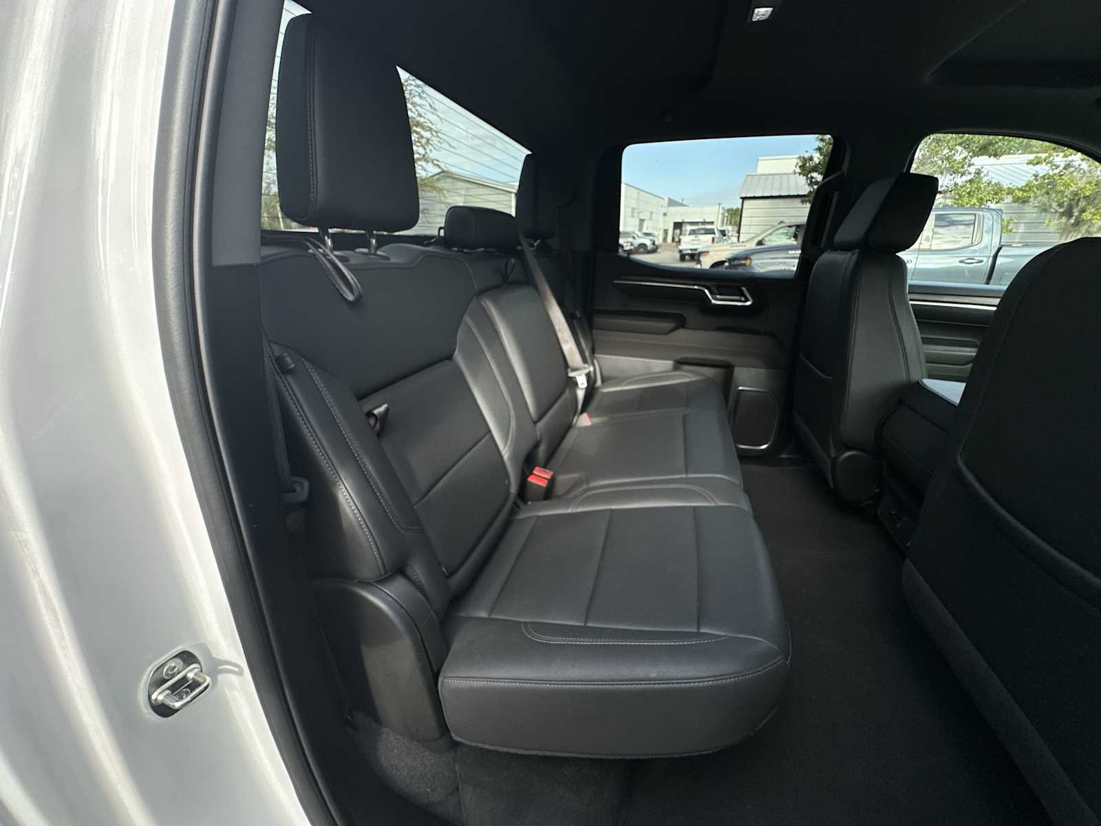 Thumbnail: 2024 GMC Sierra 1500 - 18