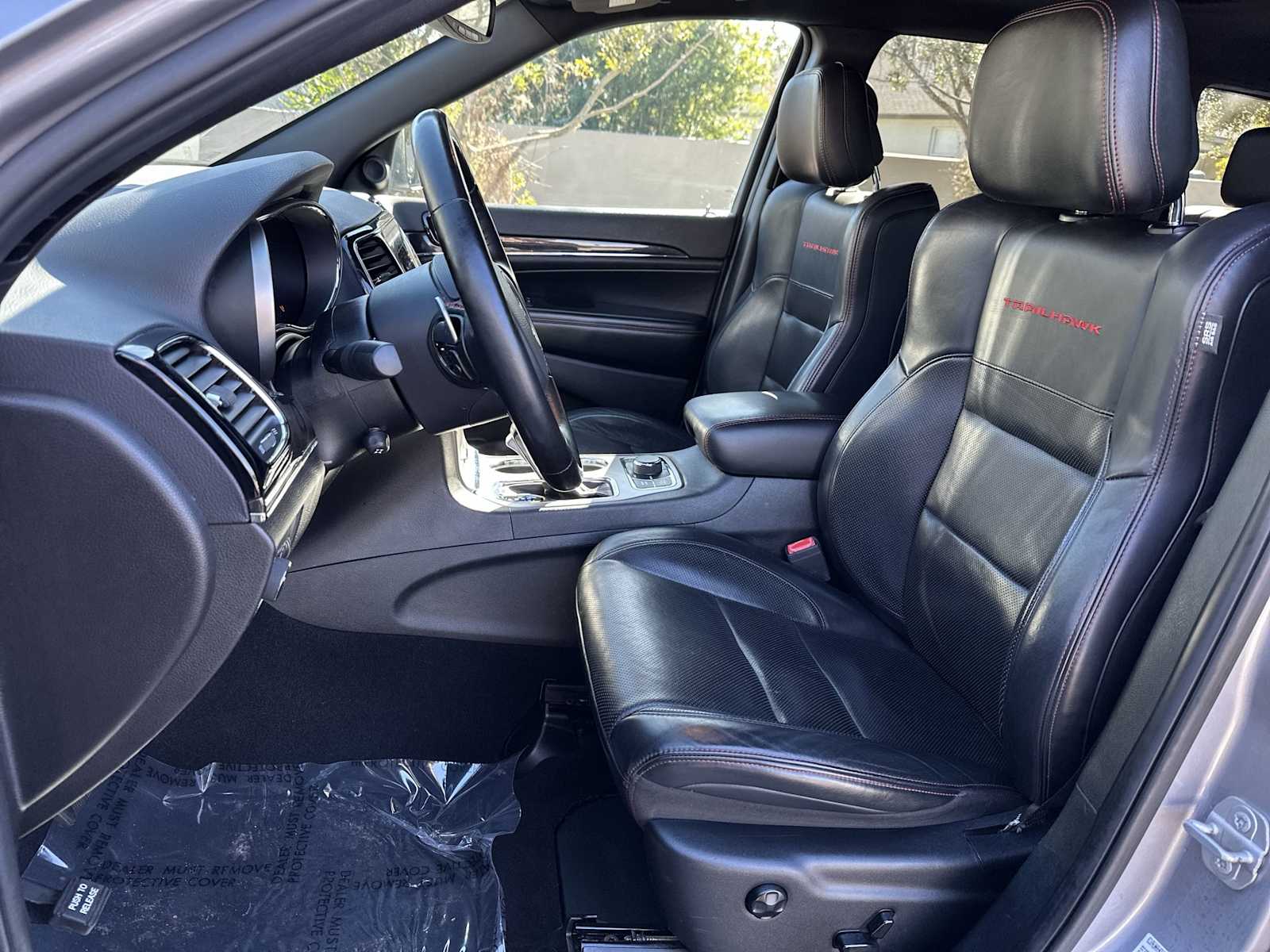 Thumbnail: 2020 Jeep Grand Cherokee - 15