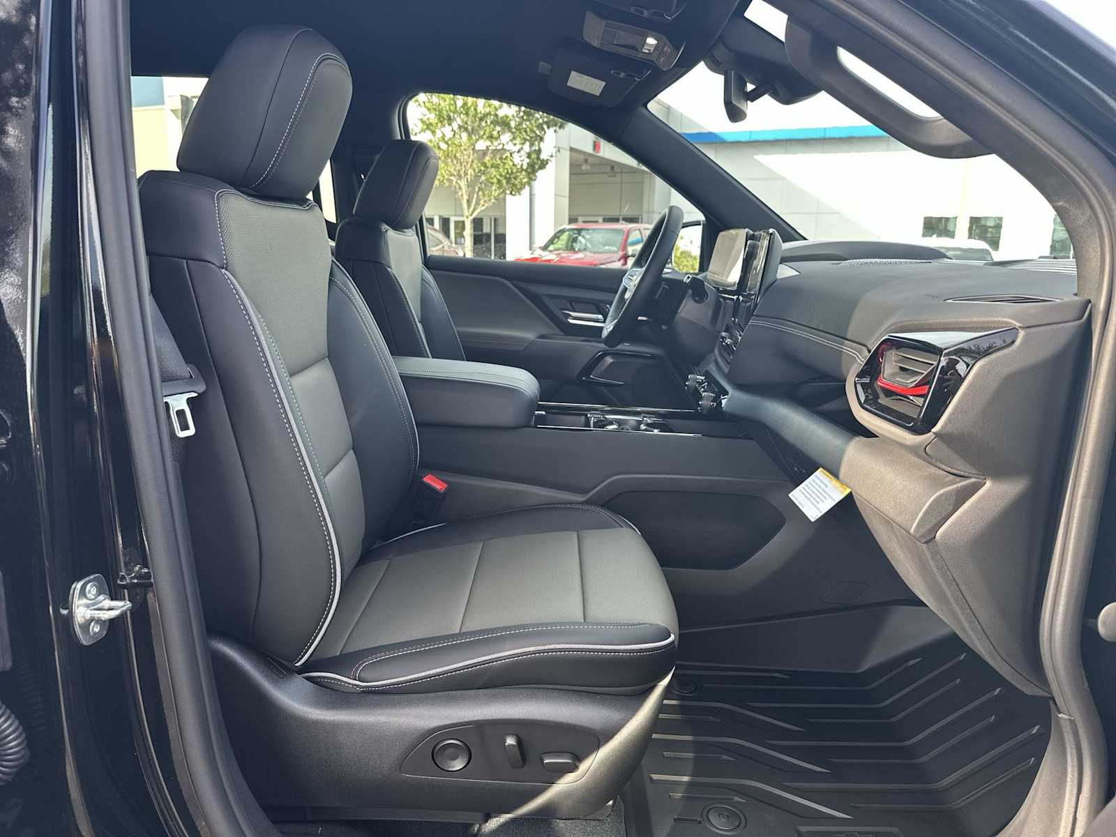 Thumbnail: 2026 Chevrolet Silverado EV - 19