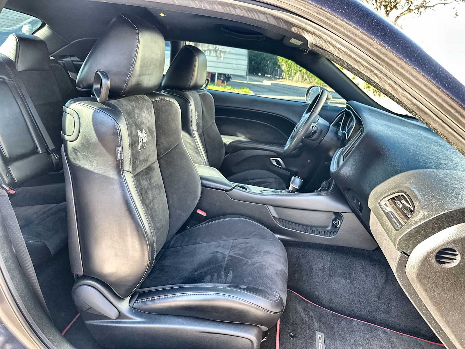 Thumbnail: 2015 Dodge Challenger - 19