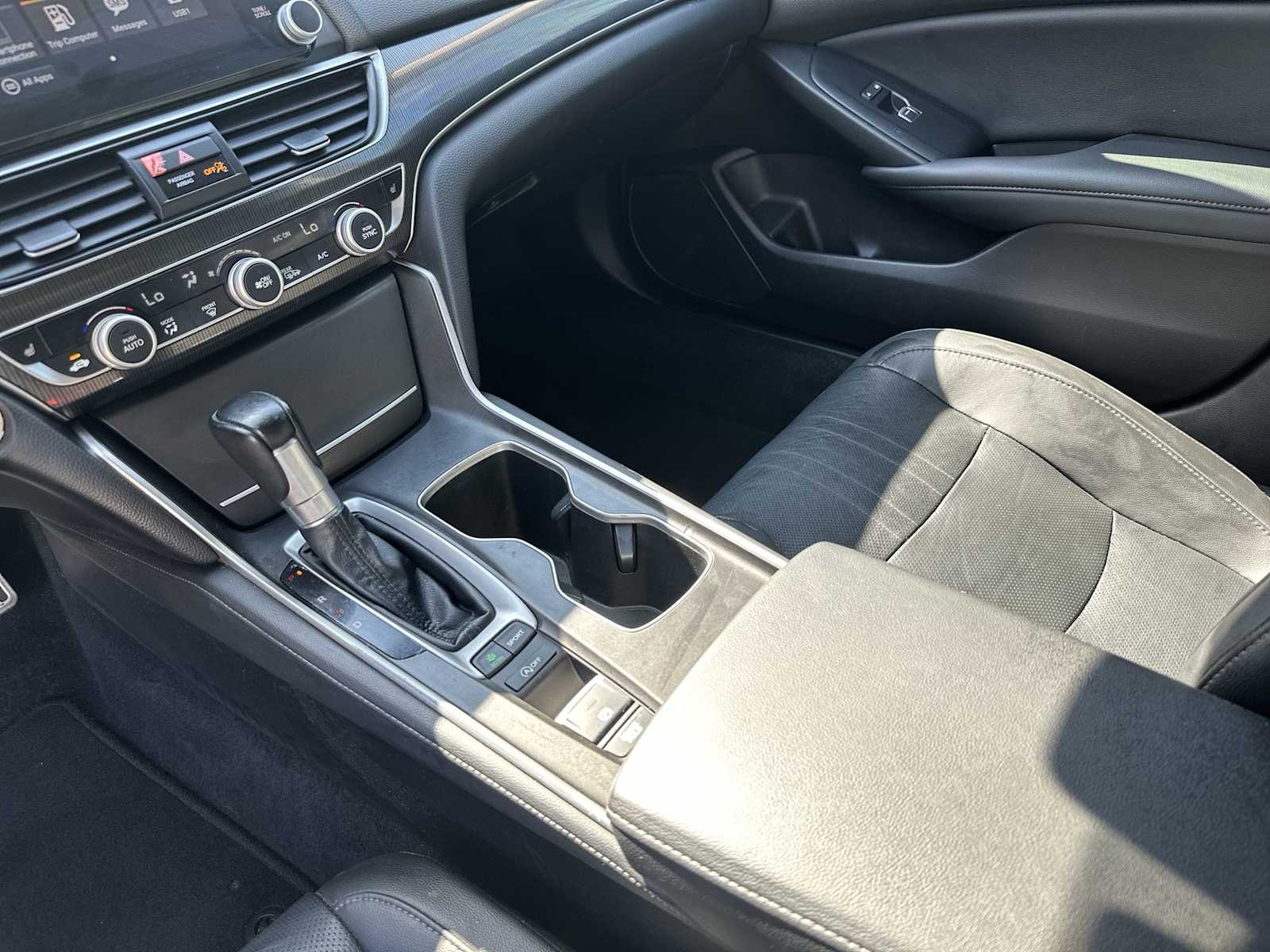 Thumbnail: 2021 Honda Accord - 21