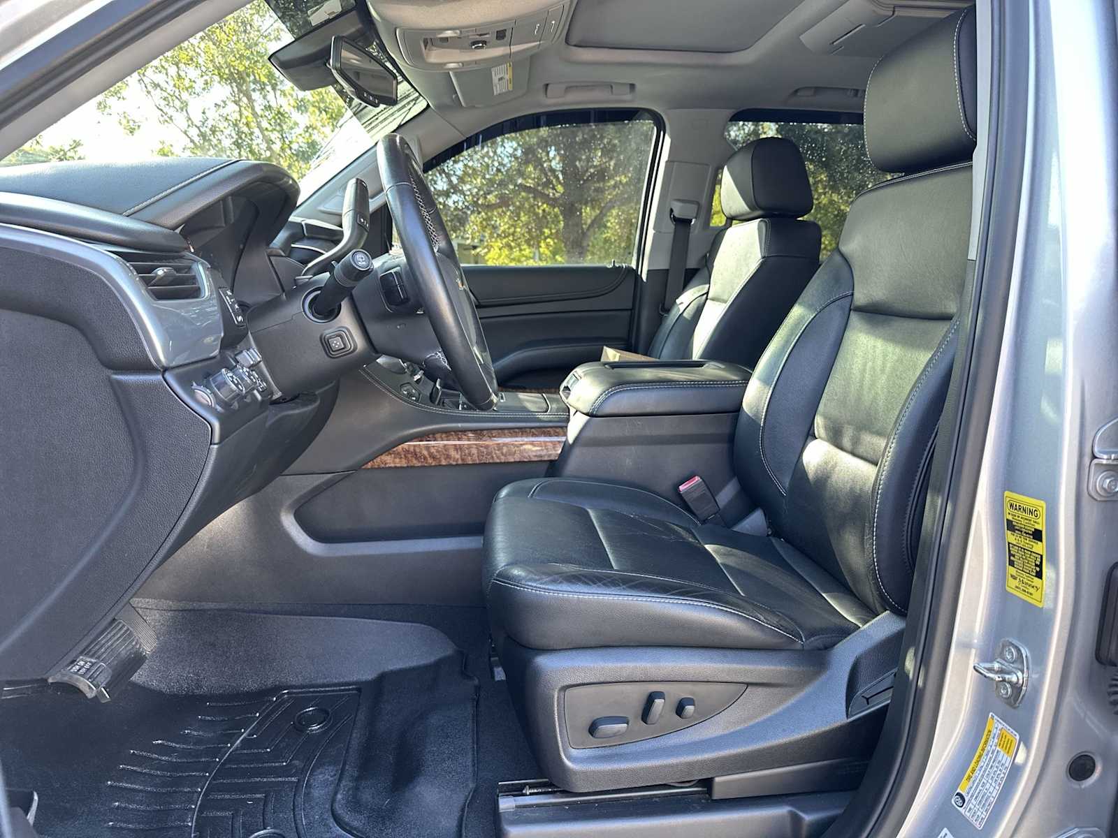 Thumbnail: 2020 Chevrolet Tahoe - 2