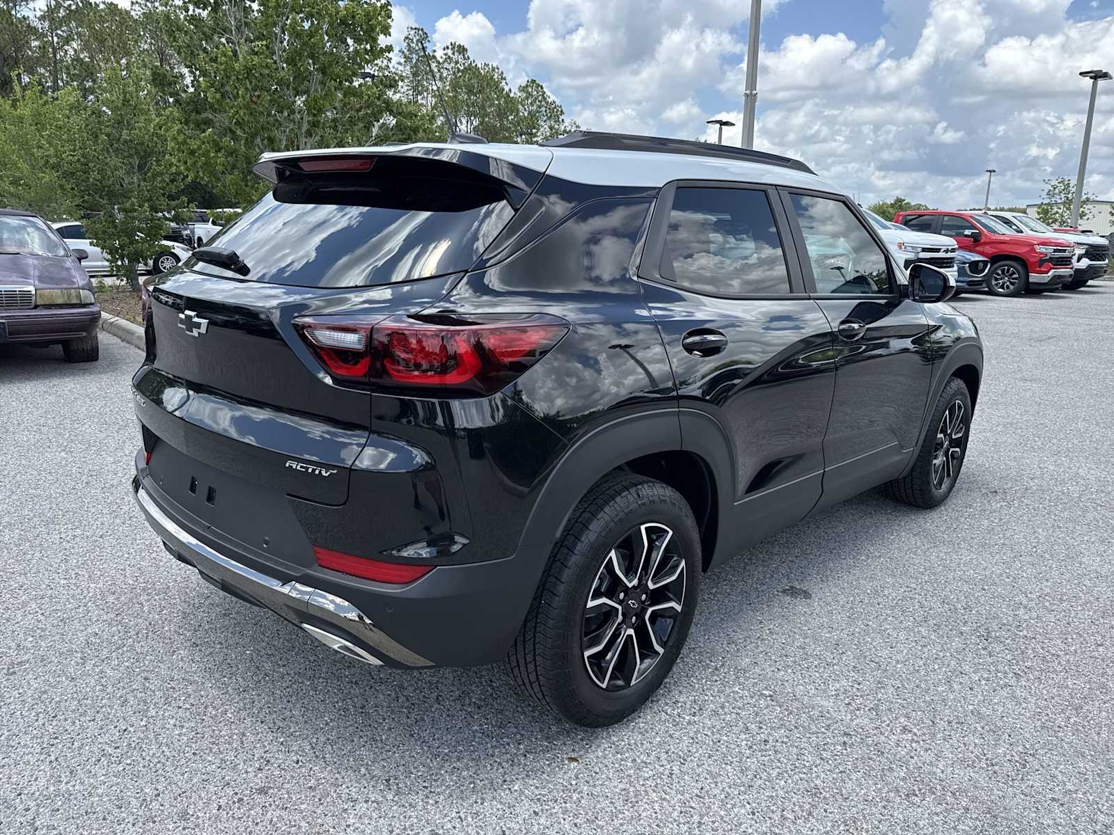 Thumbnail: 2025 Chevrolet TrailBlazer - 8