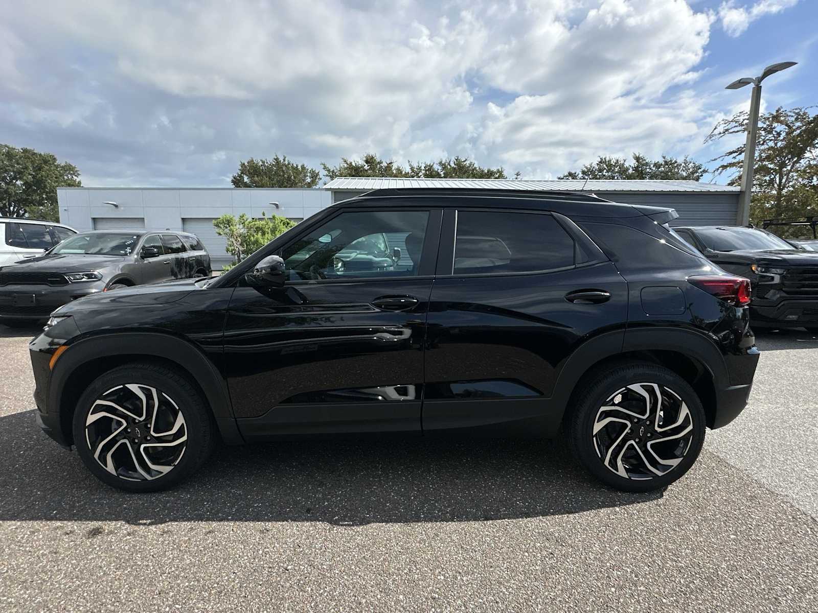 Thumbnail: 2026 Chevrolet TrailBlazer - 3