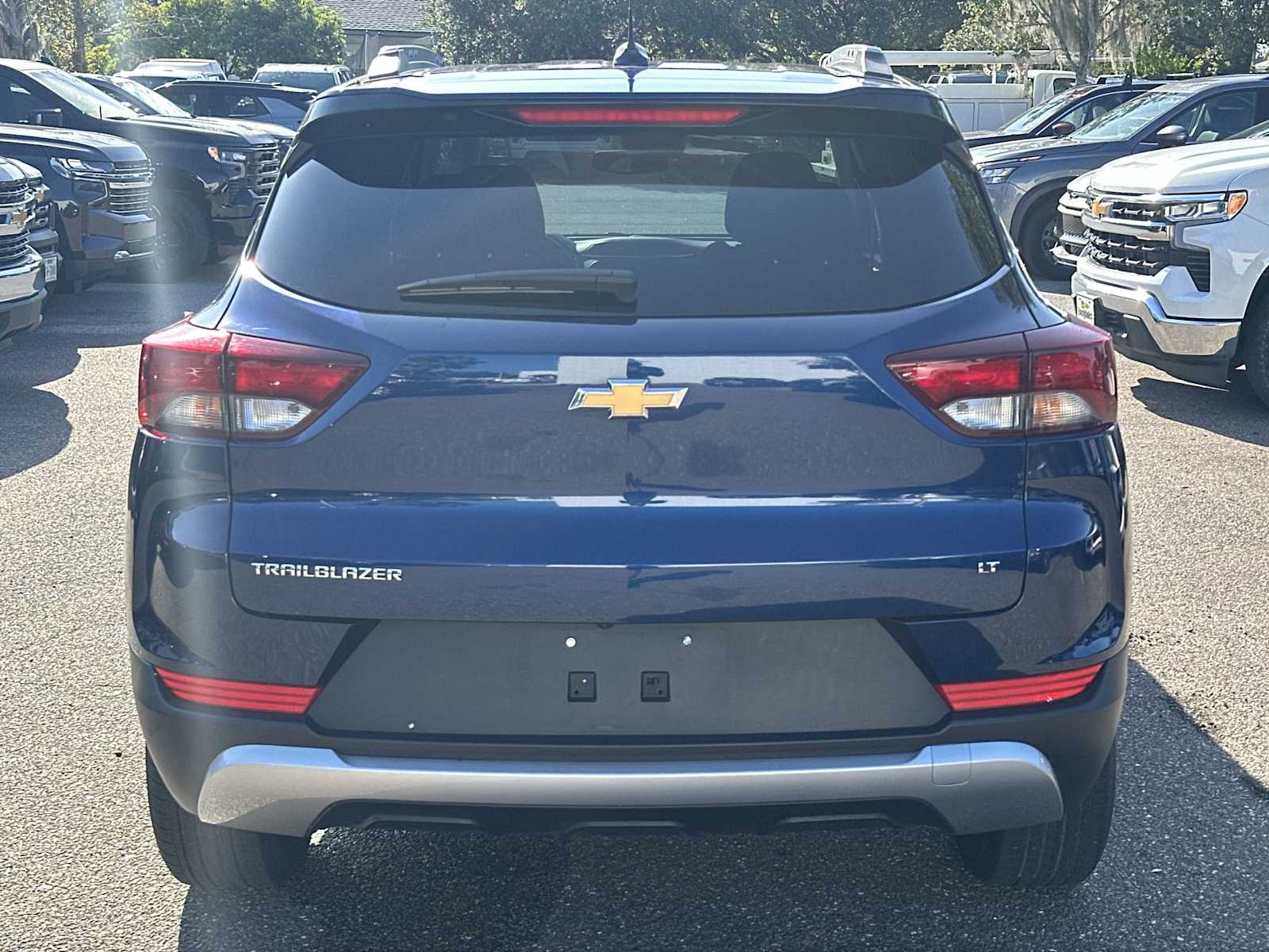 Thumbnail: 2023 Chevrolet TrailBlazer - 5