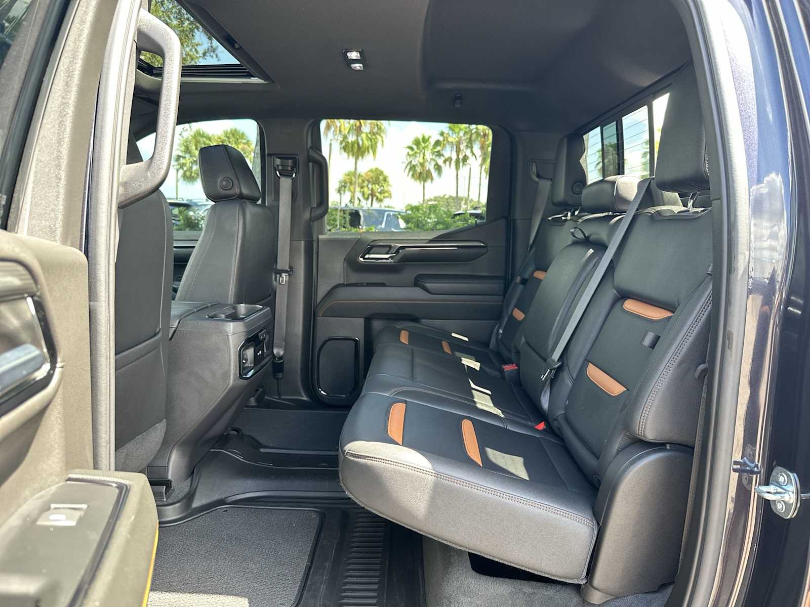 Thumbnail: 2023 GMC Sierra 1500 - 17