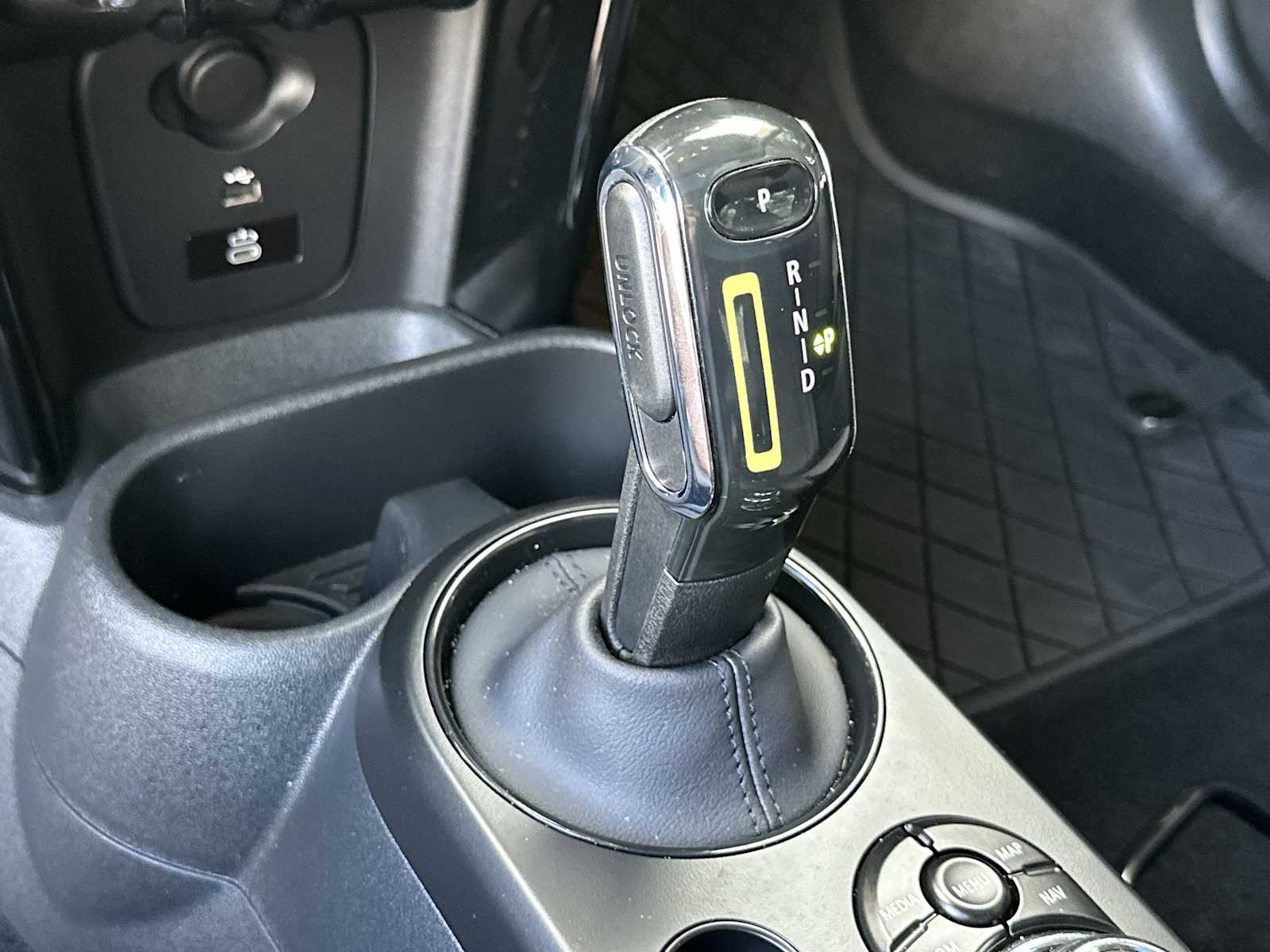 Thumbnail: 2024 MINI Cooper Hardtop - 23