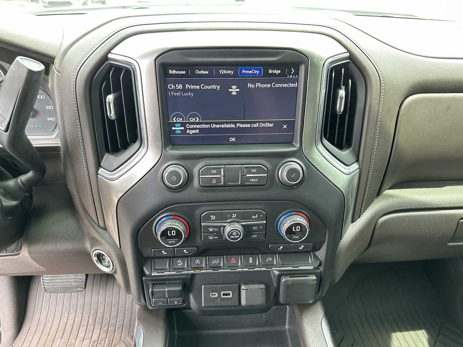 Thumbnail: 2021 Chevrolet Silverado 1500 - 21