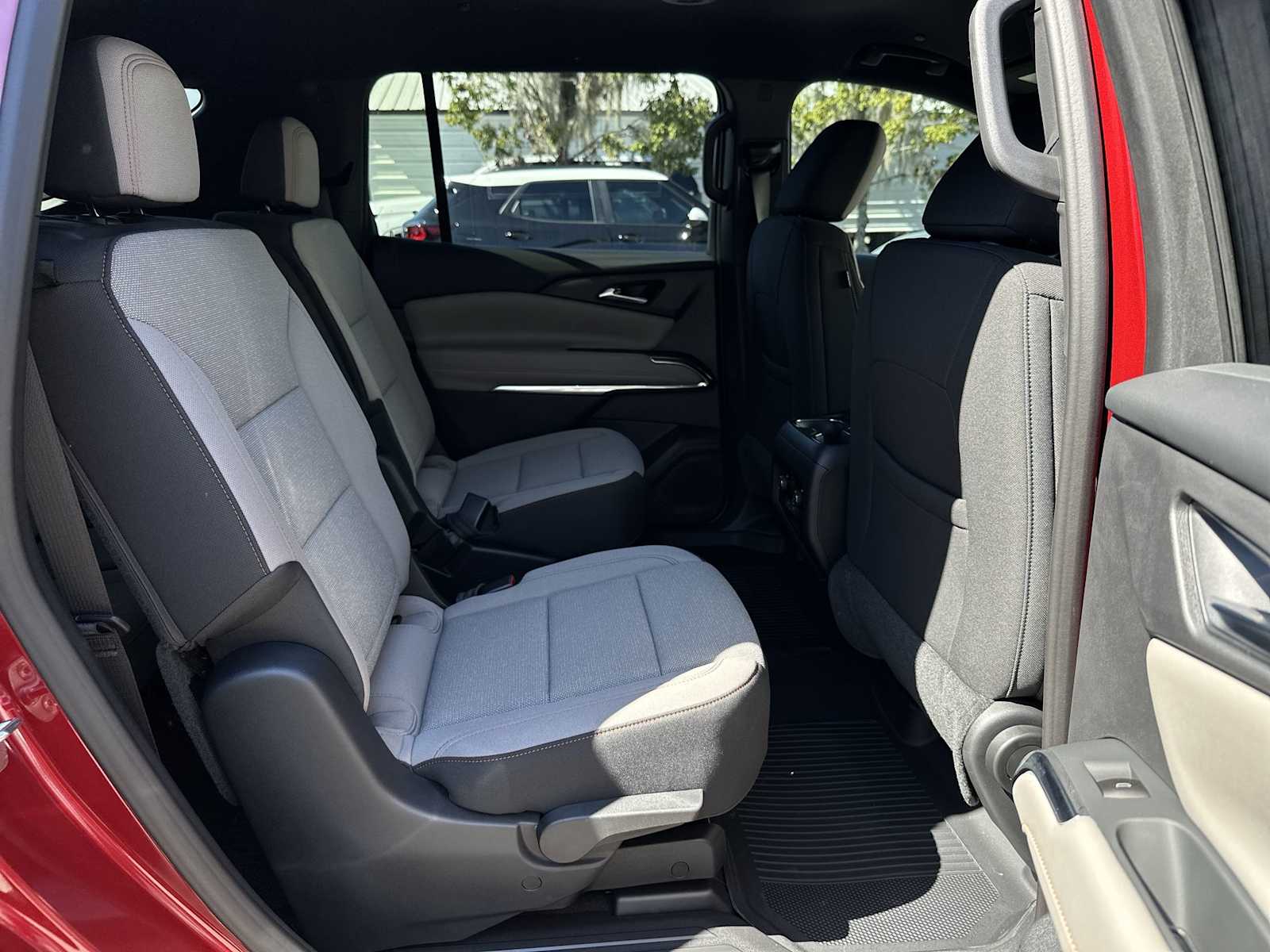 Thumbnail: 2026 Chevrolet Traverse - 19