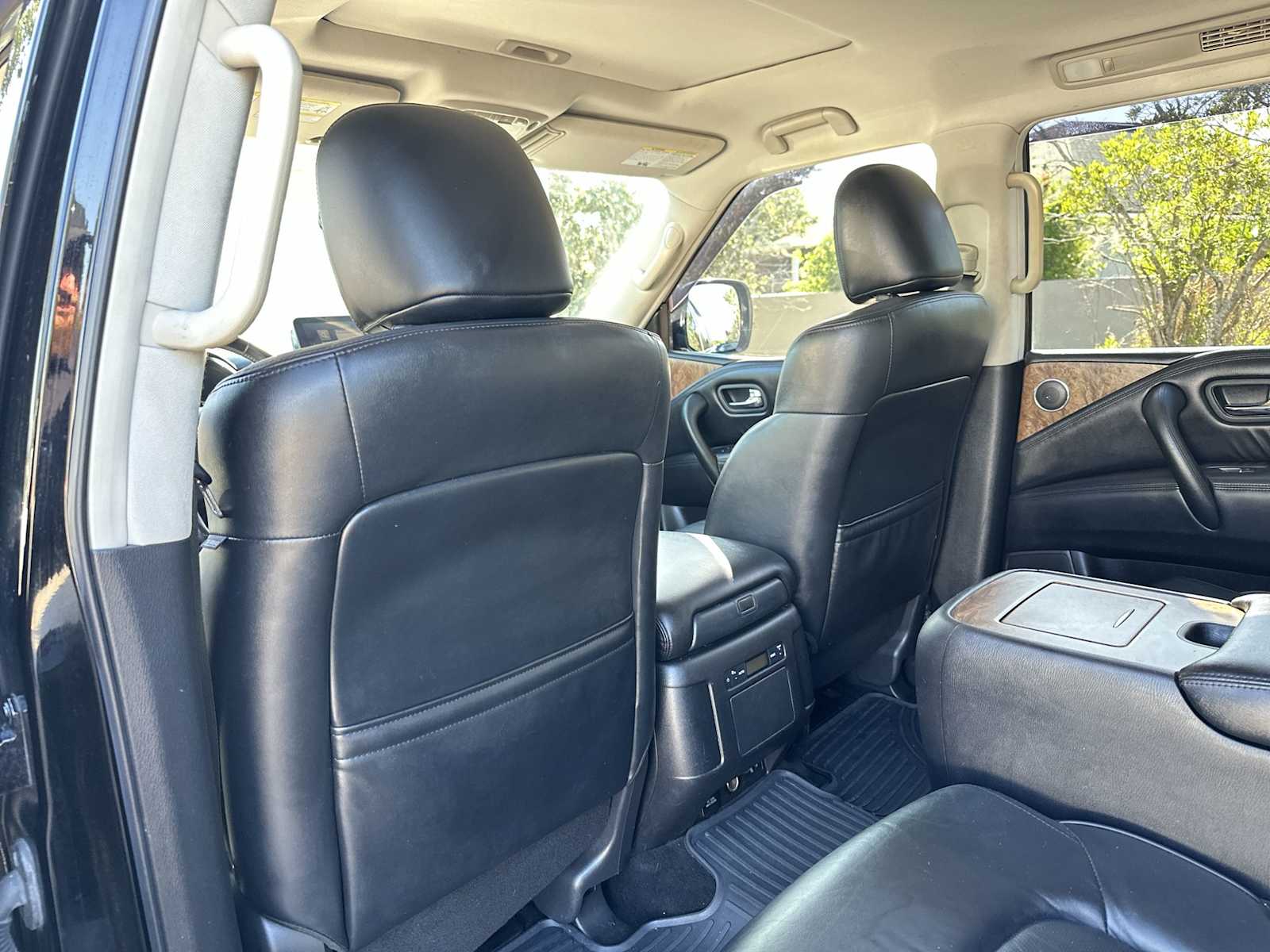 Thumbnail: 2021 Nissan Armada - 16
