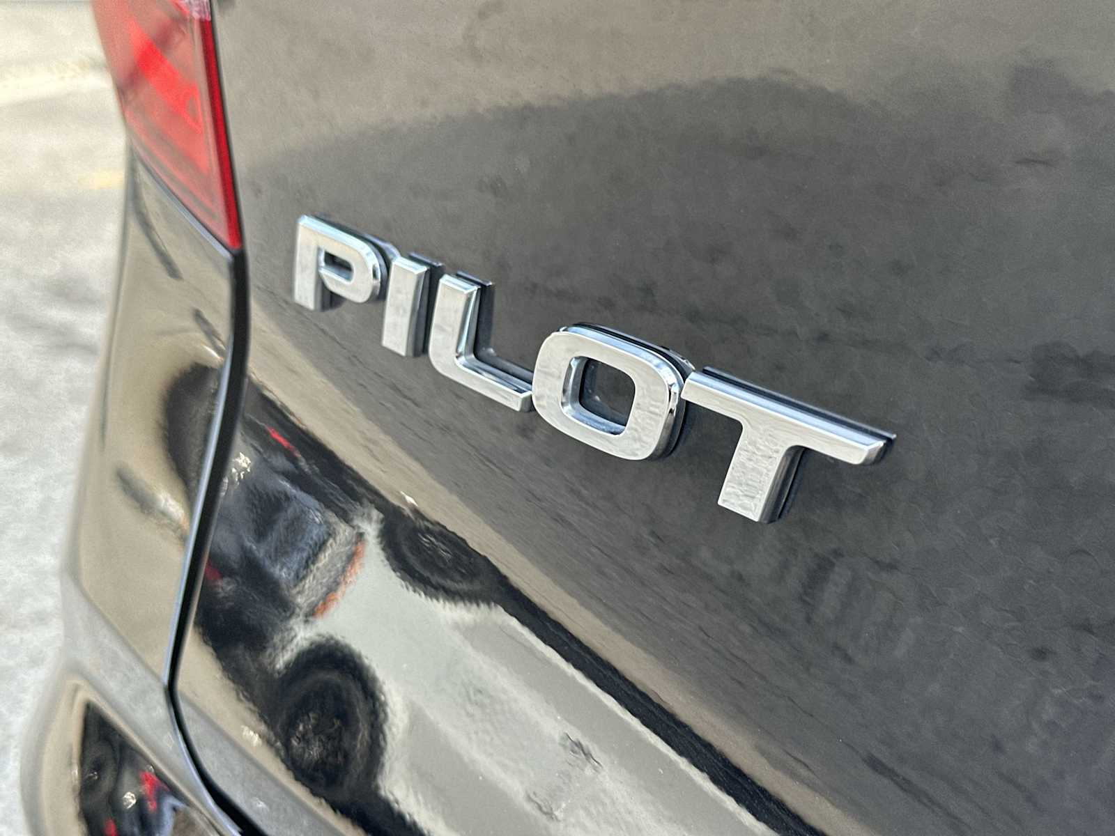 Thumbnail: 2020 Honda Pilot - 11