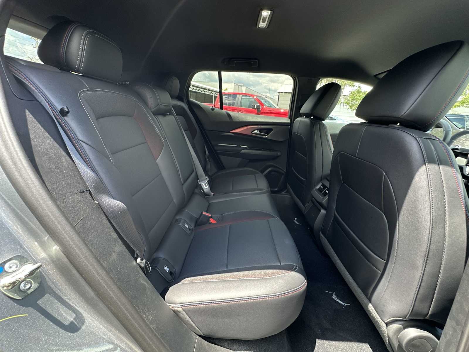 Thumbnail: 2025 Chevrolet Equinox - 24