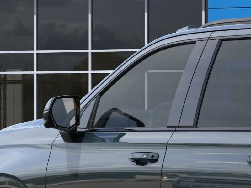 Thumbnail: 2026 Chevrolet Suburban - 12