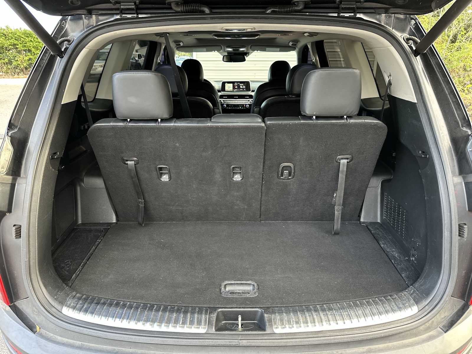 Thumbnail: 2020 Kia Telluride - 26