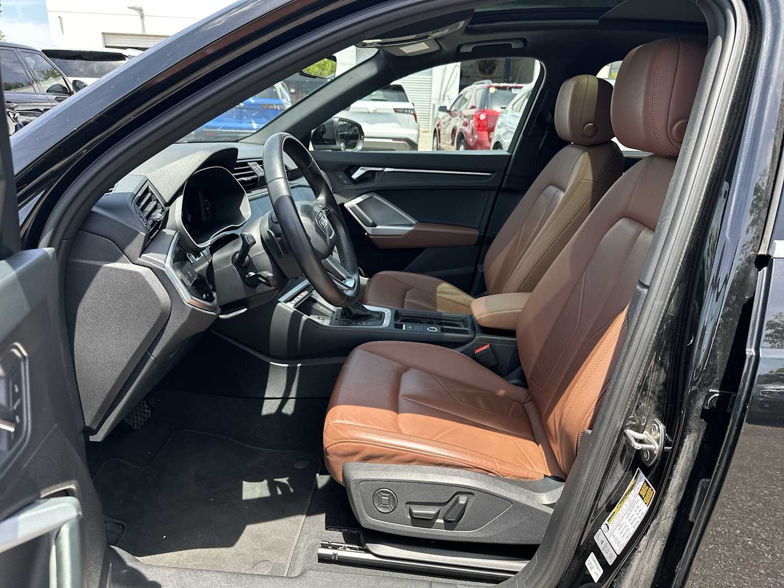Thumbnail: 2024 Audi Q3 - 2