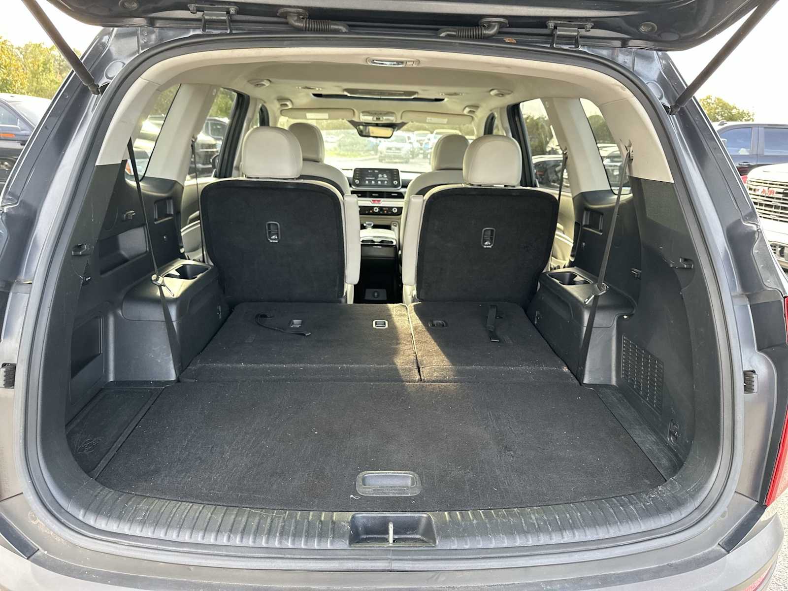 Thumbnail: 2021 Kia Telluride - 26