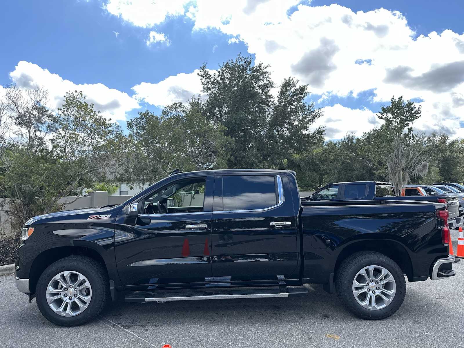 Thumbnail: 2026 Chevrolet Silverado 1500 - 3