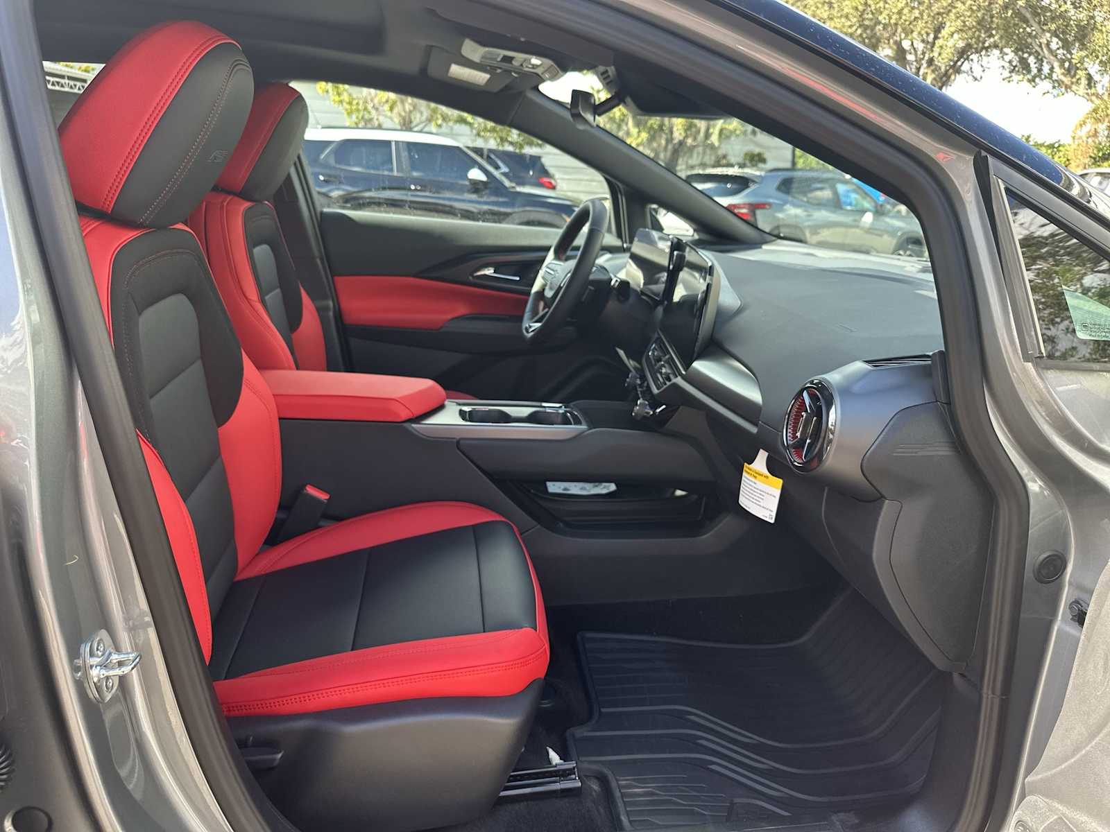 Thumbnail: 2026 Chevrolet Equinox - 19