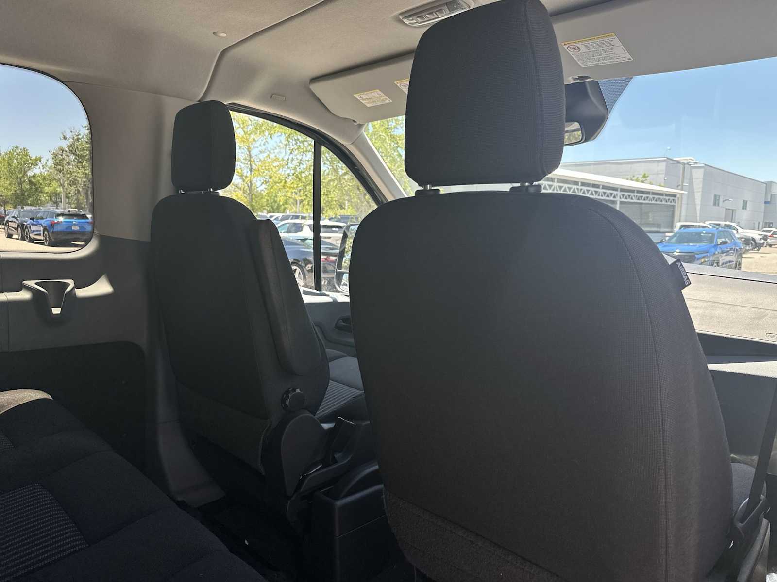 Thumbnail: 2015 Ford Transit Series - 16