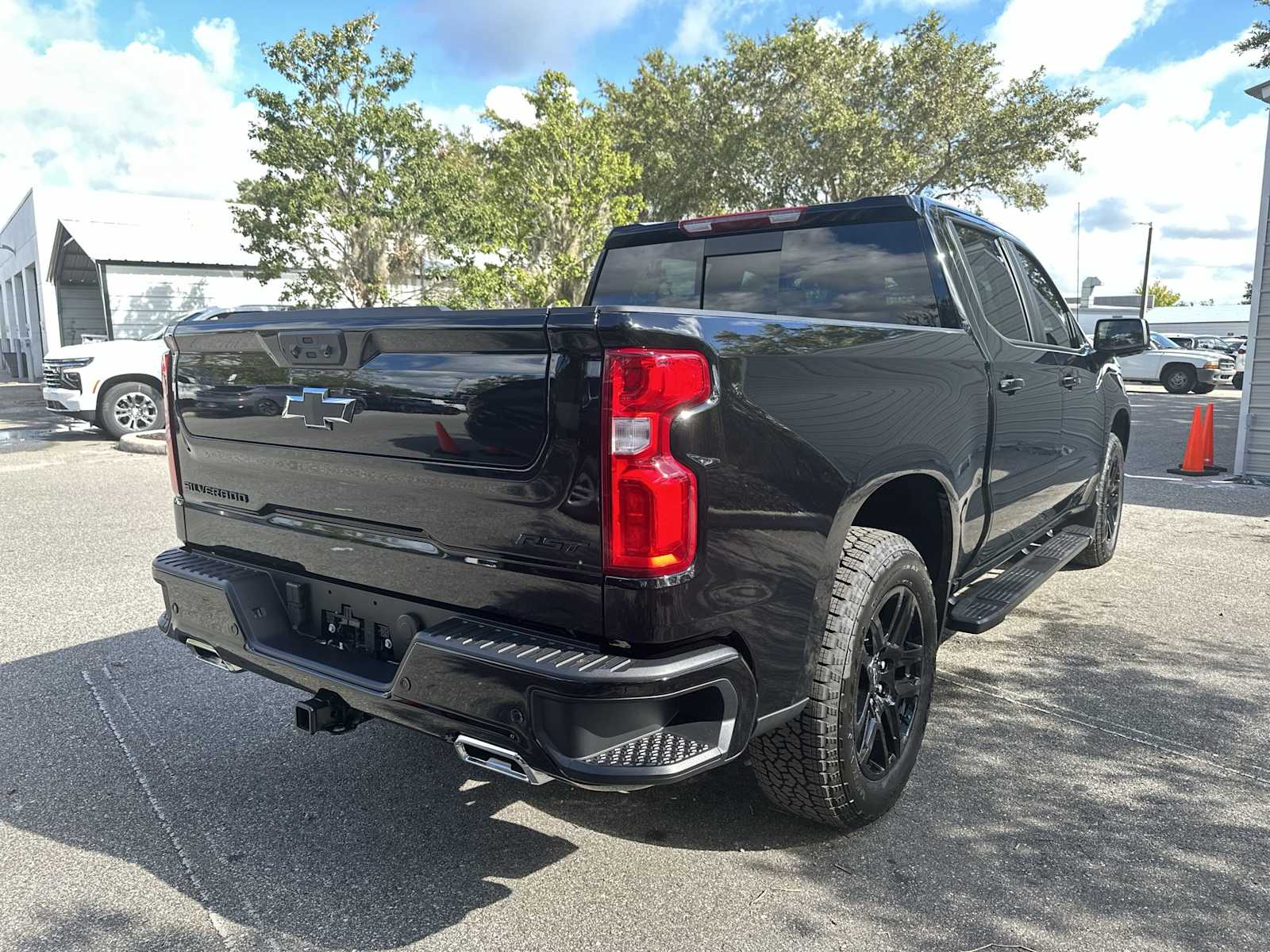 Thumbnail: 2026 Chevrolet Silverado 1500 - 6