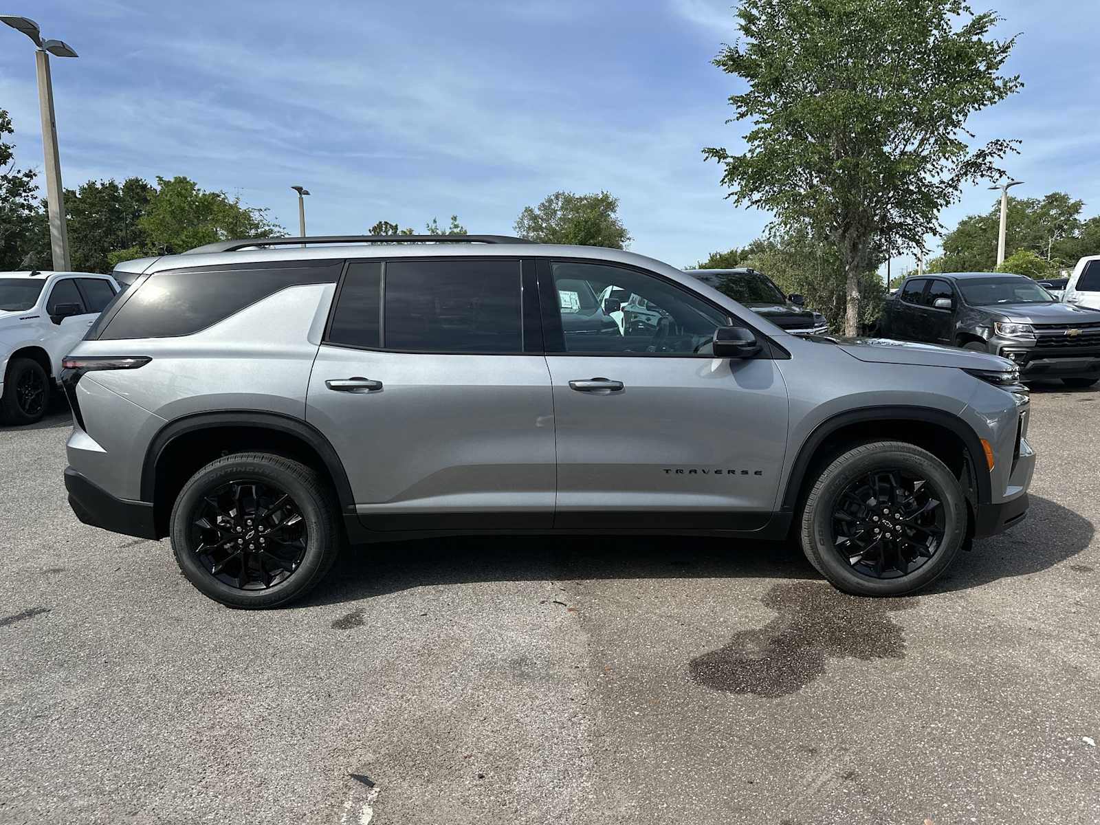 Thumbnail: 2026 Chevrolet Traverse - 7