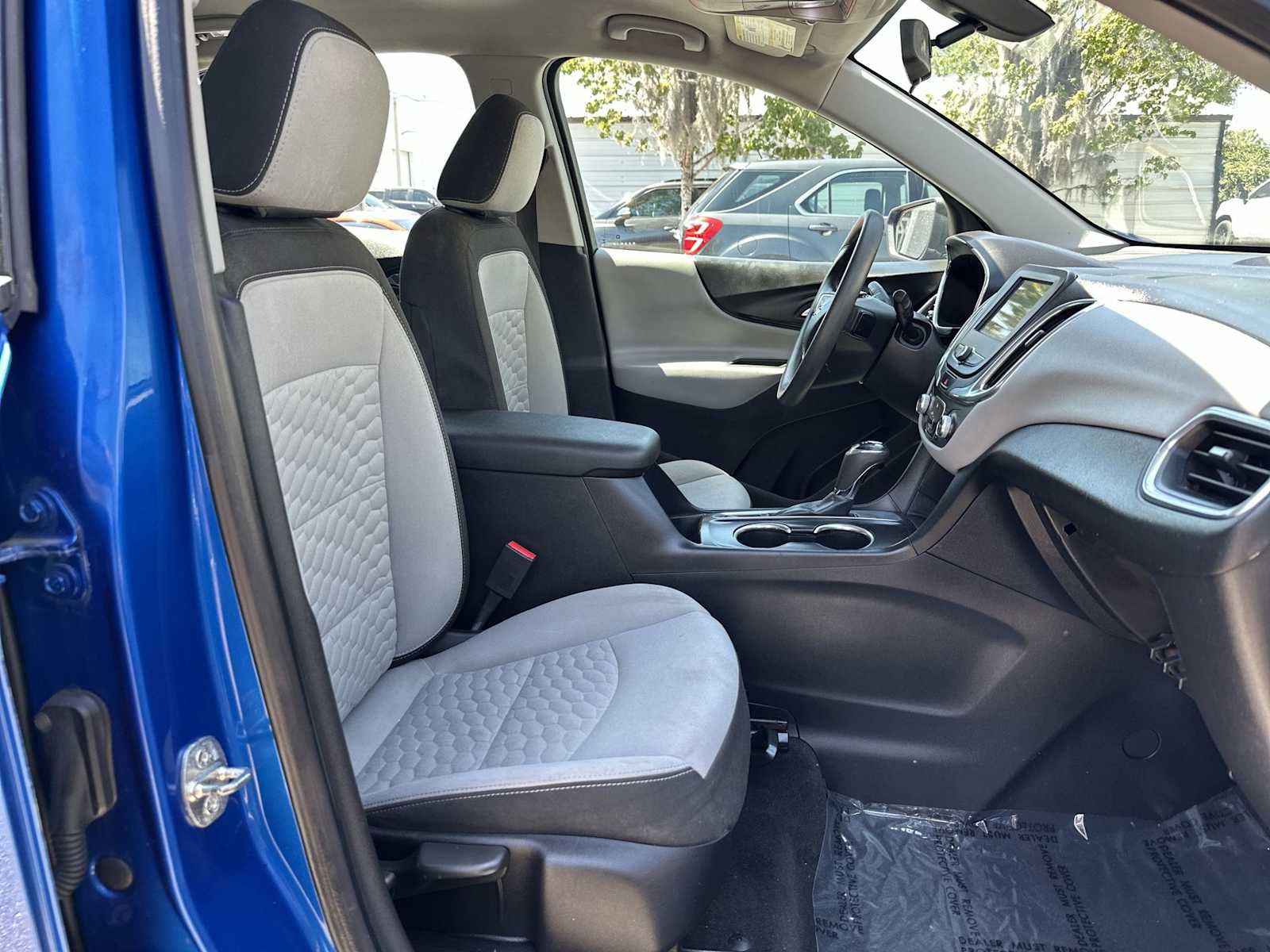Thumbnail: 2019 Chevrolet Equinox - 19