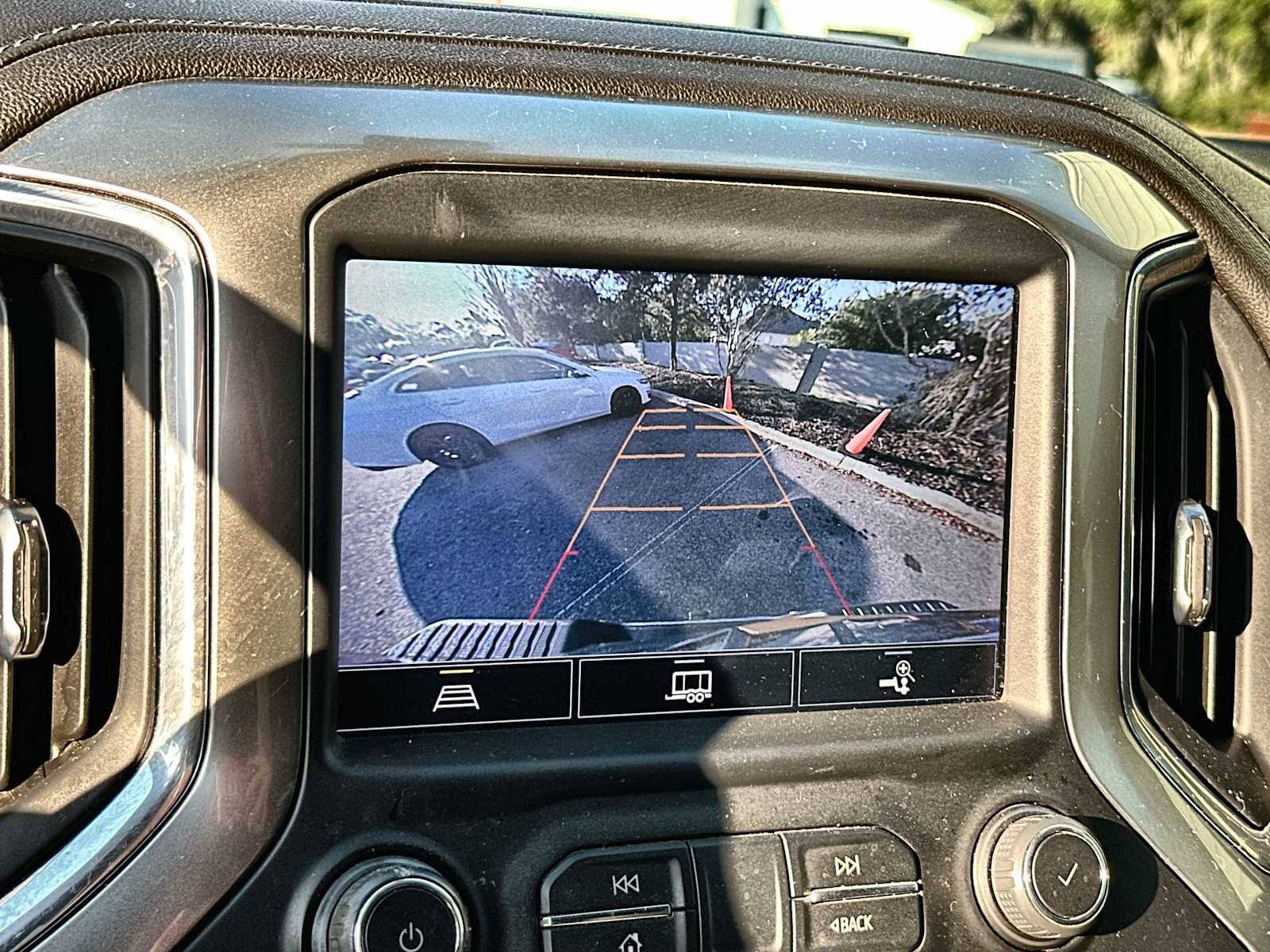 Thumbnail: 2022 Chevrolet Silverado 2500 - 22