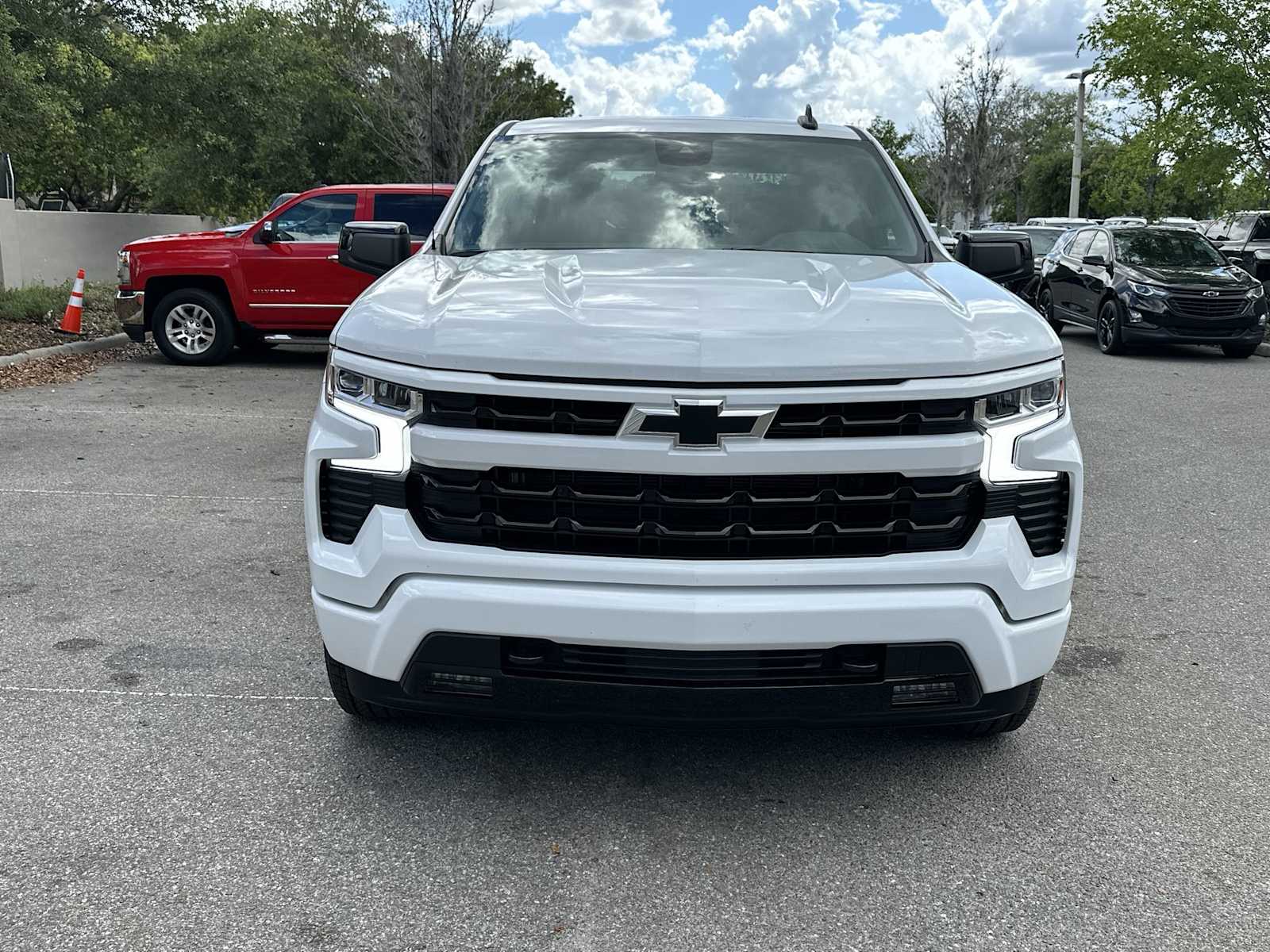 Thumbnail: 2026 Chevrolet Silverado 1500 - 9