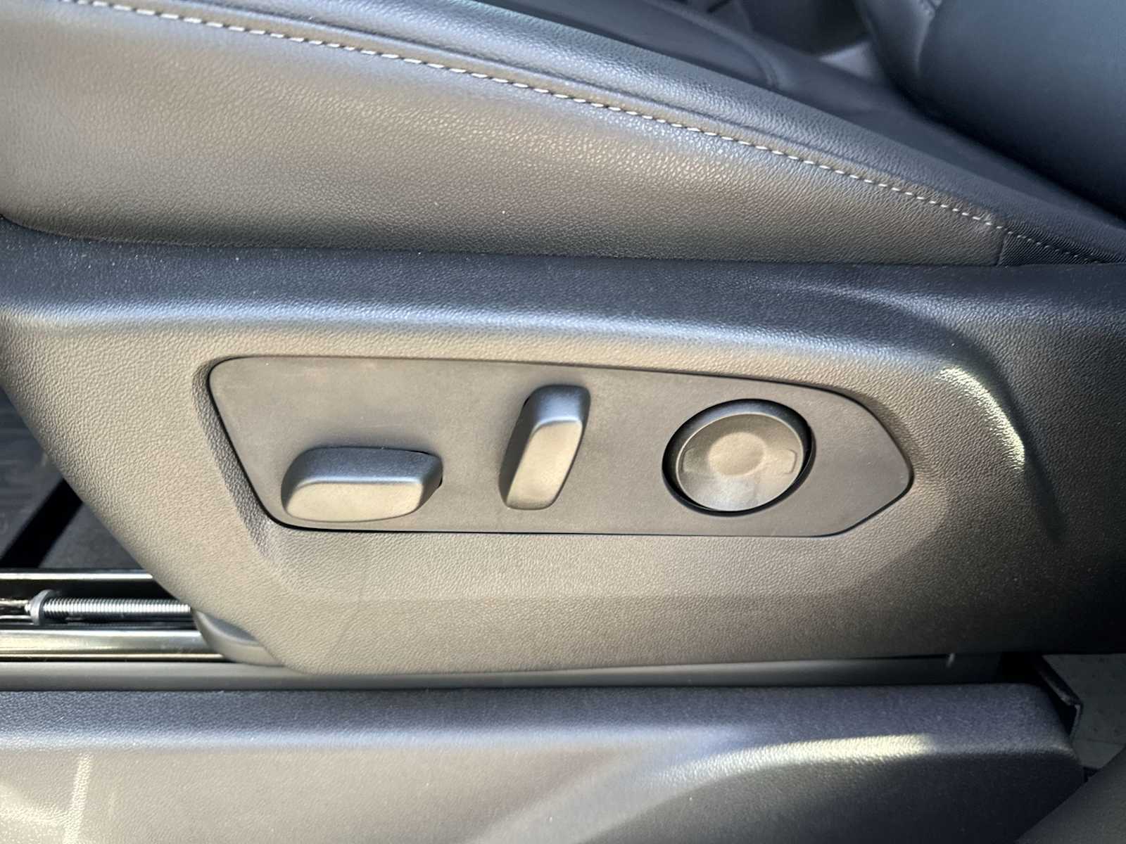 2025 Chevrolet Silverado 1500 RST 21
