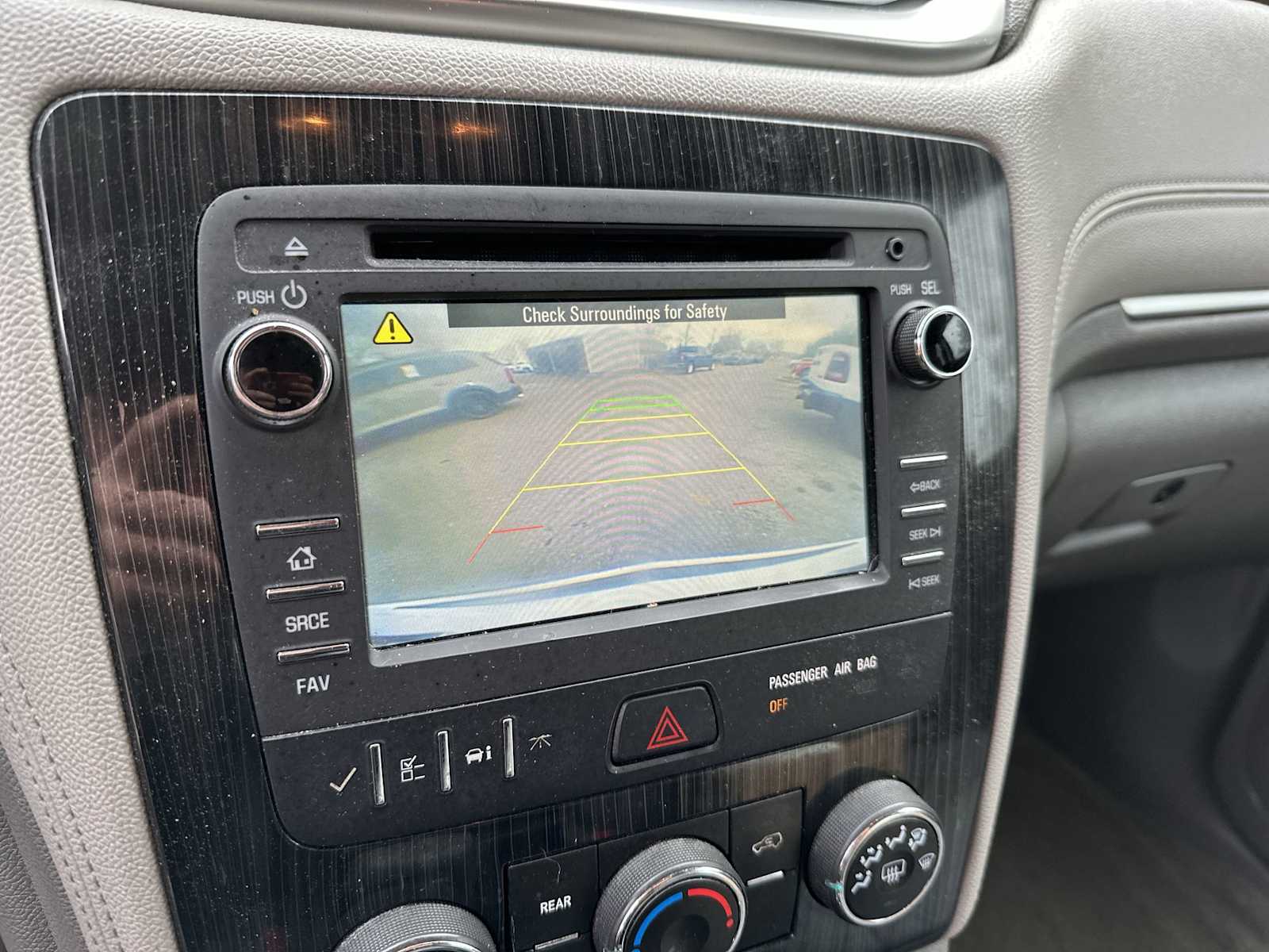 Thumbnail: 2016 Chevrolet Traverse - 22