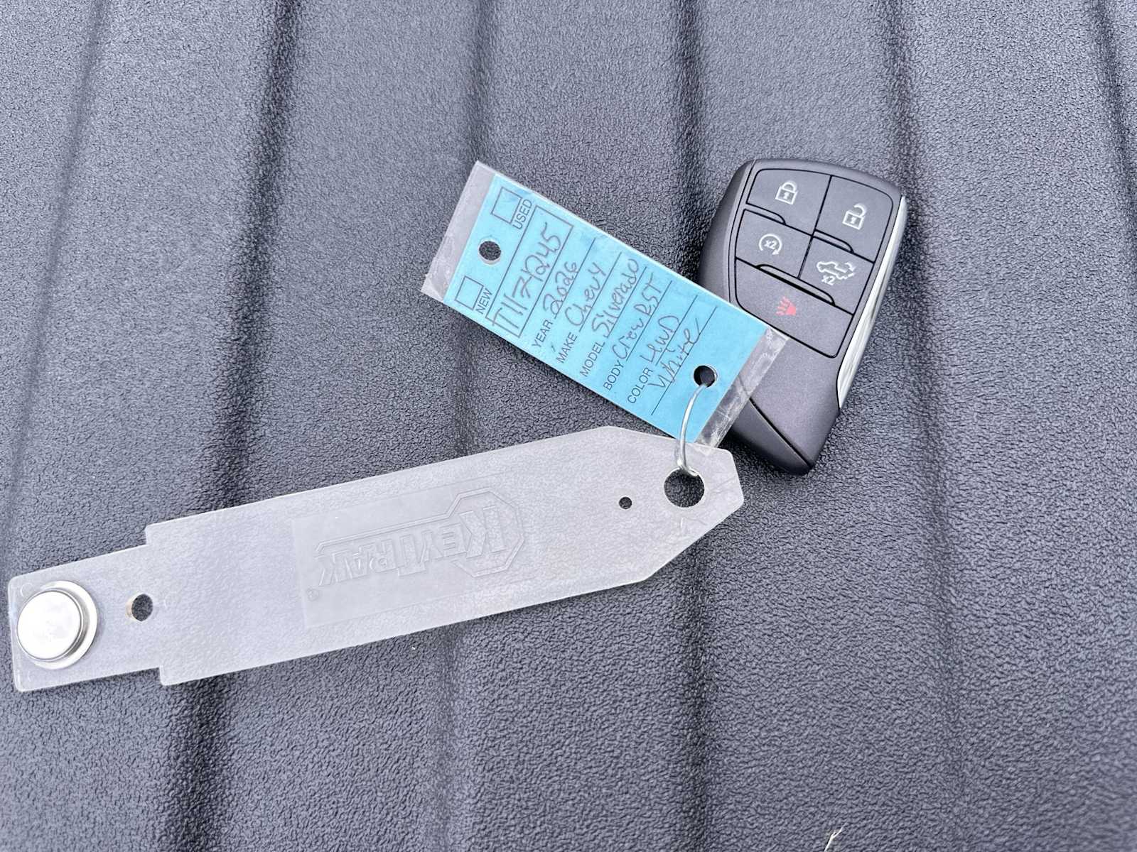 Thumbnail: 2026 Chevrolet Silverado 1500 - 26