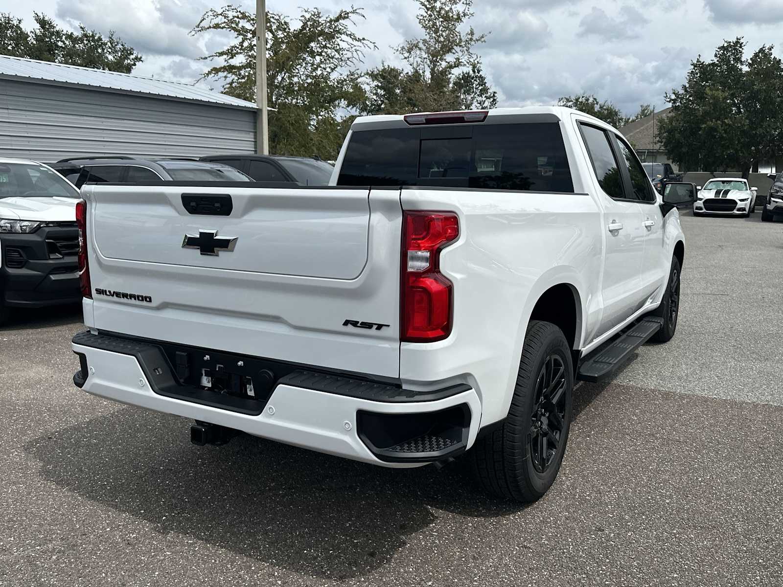 Thumbnail: 2026 Chevrolet Silverado 1500 - 6