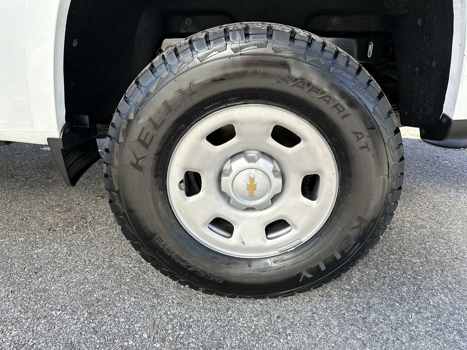 Thumbnail: 2019 Chevrolet Colorado - 12