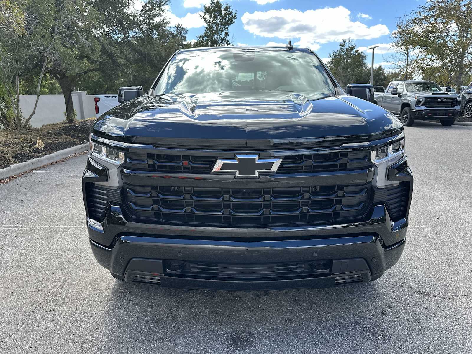 Thumbnail: 2026 Chevrolet Silverado 1500 - 9