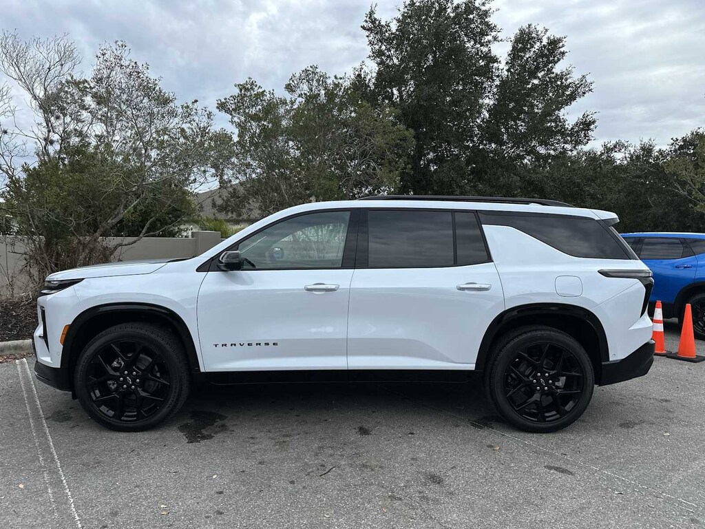 New 2026 Chevrolet Traverse RS SUV
