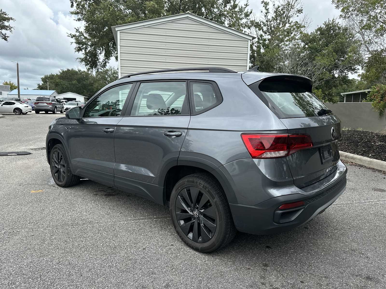 Thumbnail: 2024 Volkswagen Taos - 4