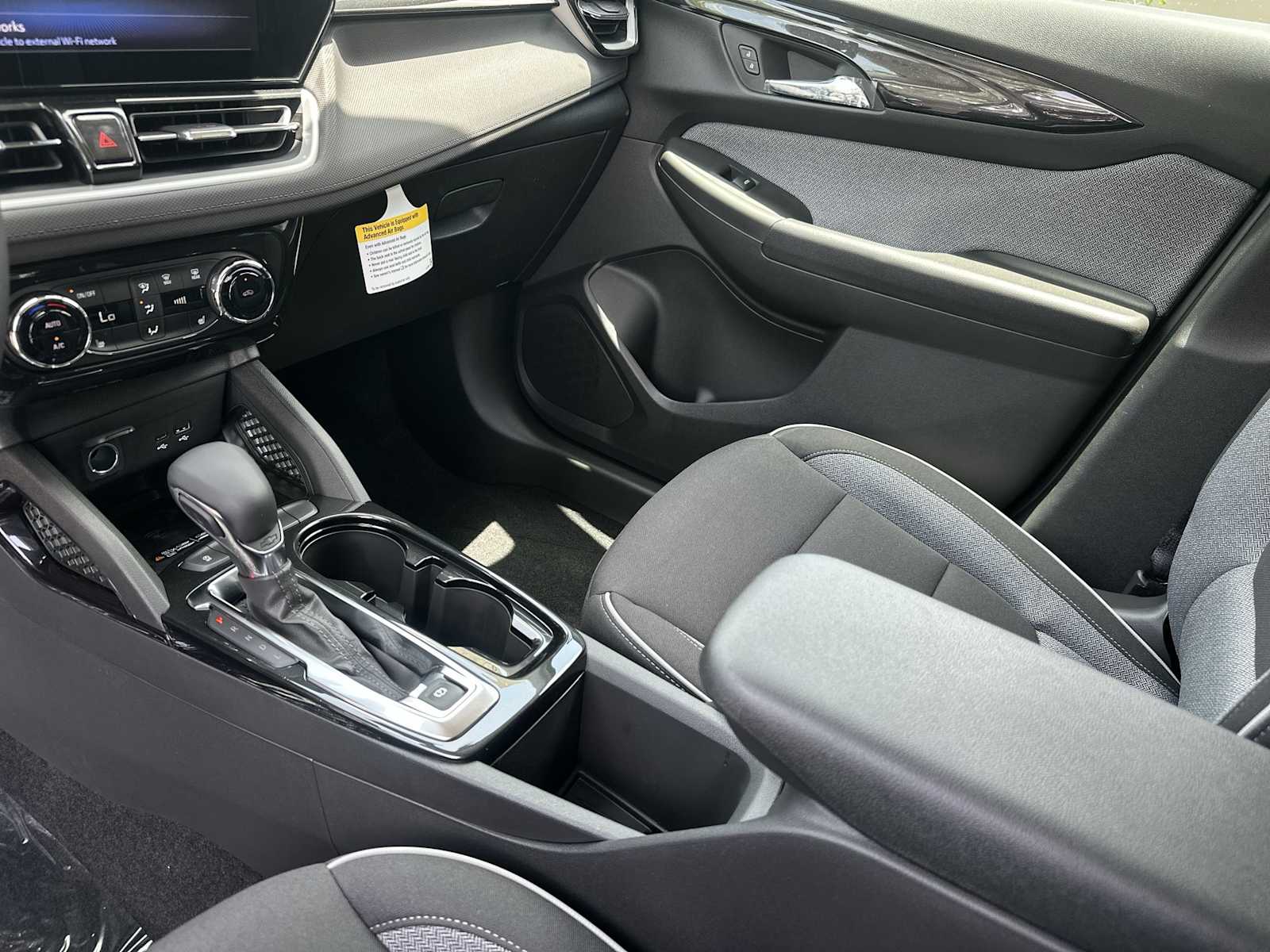 Thumbnail: 2026 Chevrolet TrailBlazer - 21