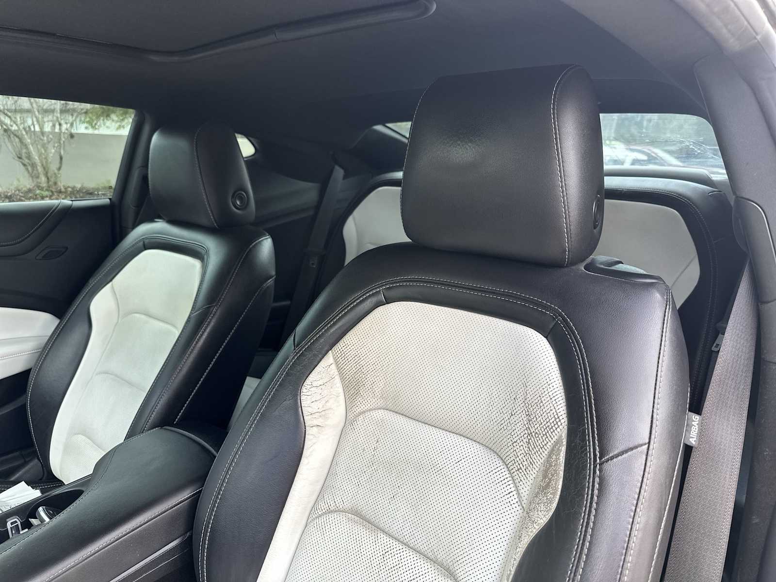 Thumbnail: 2021 Chevrolet Camaro - 17