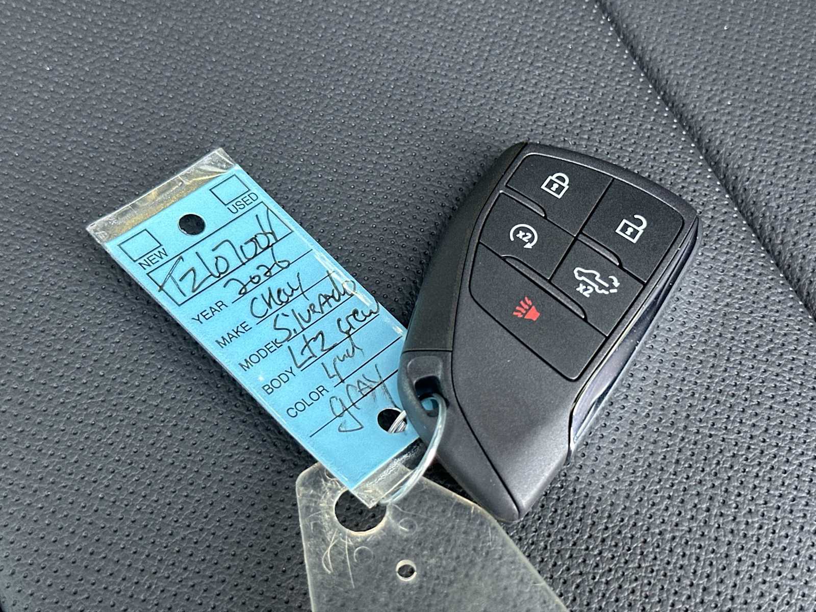 Thumbnail: 2026 Chevrolet Silverado 1500 - 26