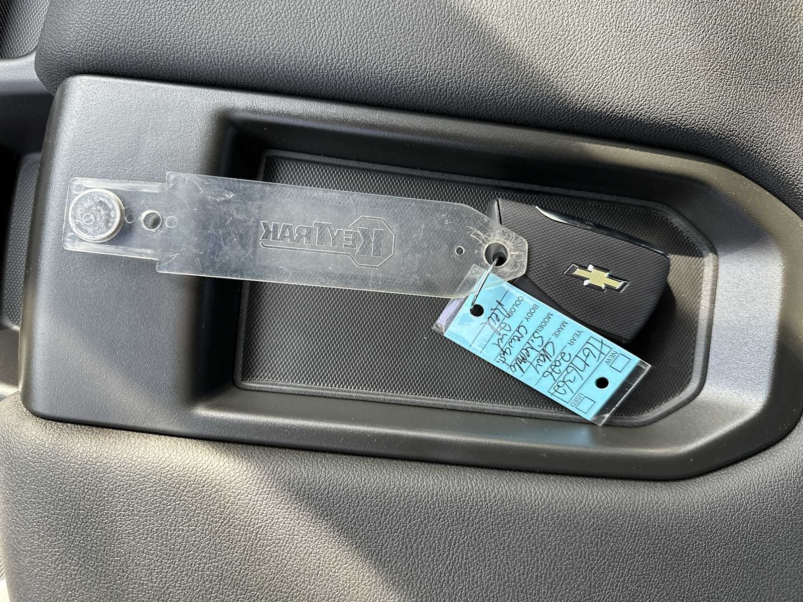 Thumbnail: 2026 Chevrolet Silverado 1500 - 26