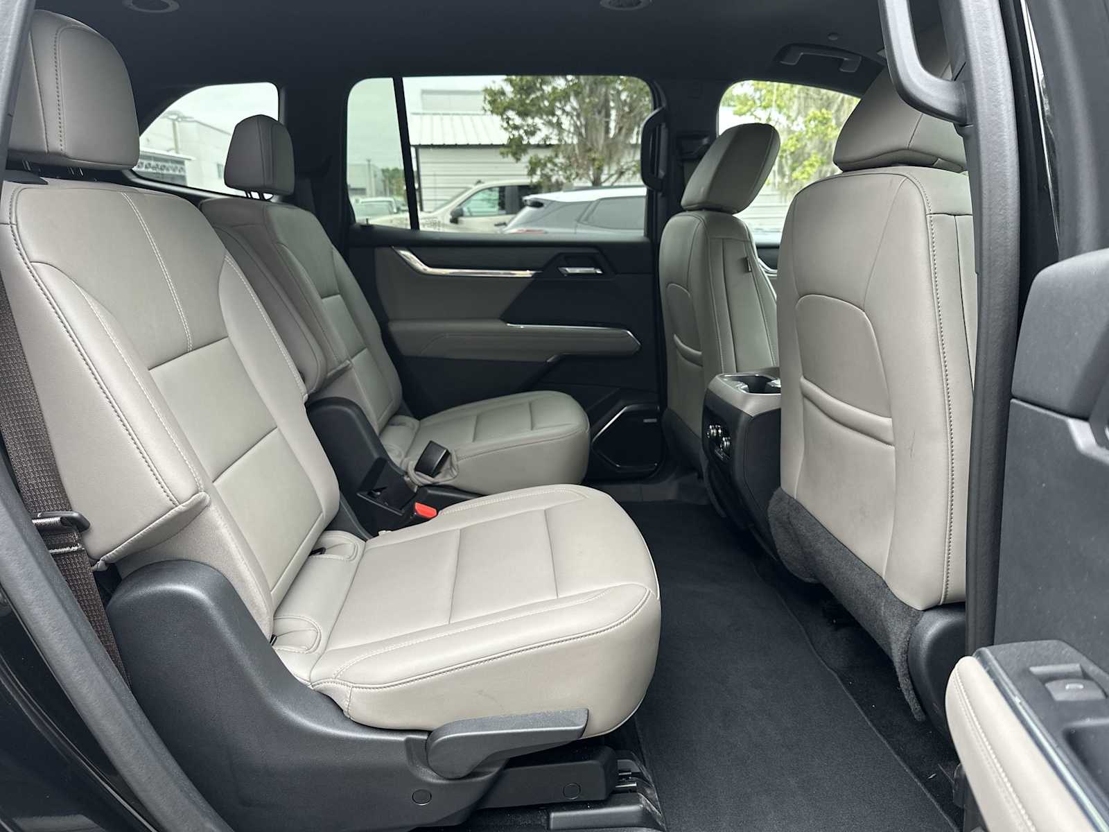 Thumbnail: 2024 GMC Acadia - 18