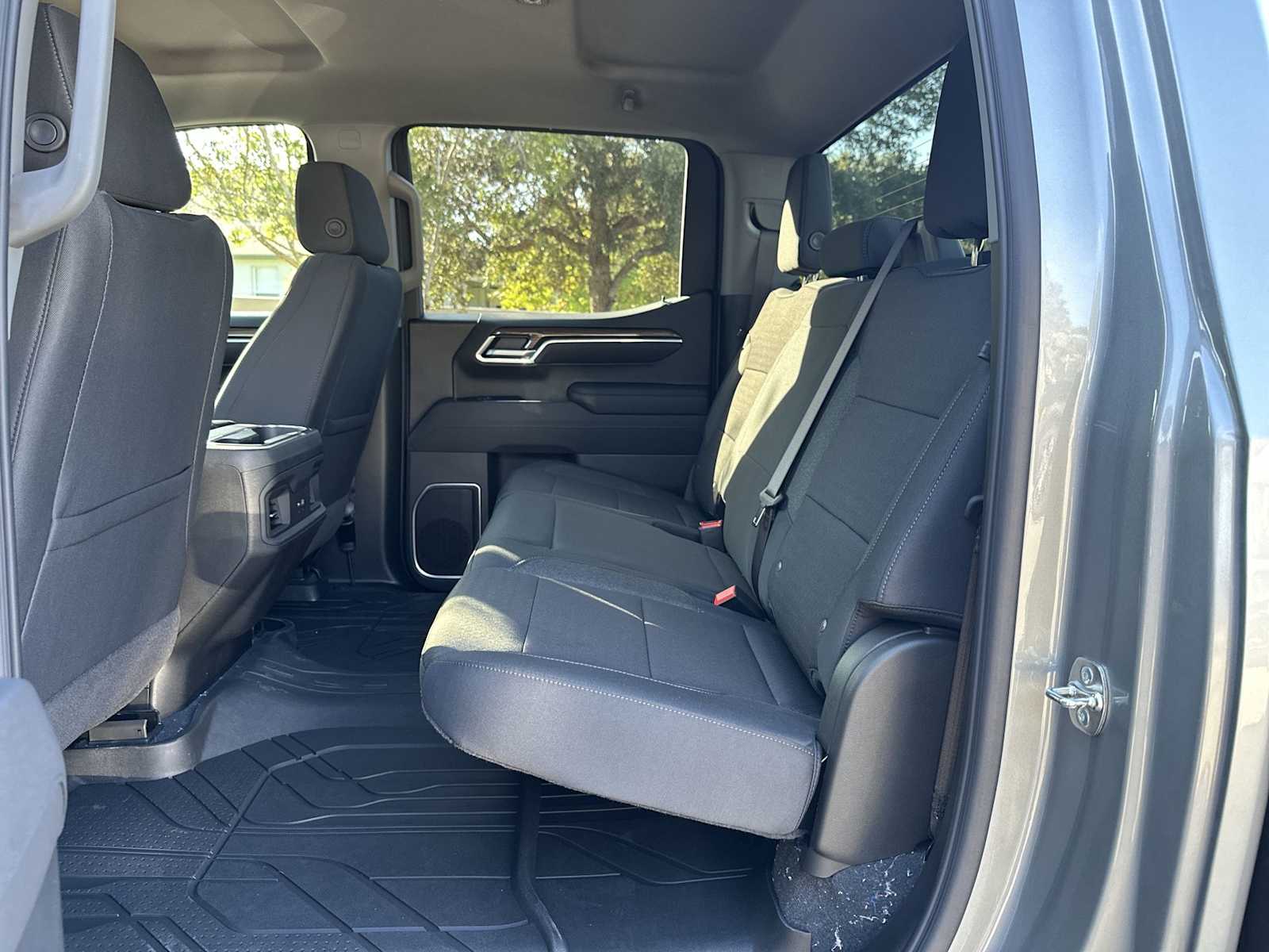 Thumbnail: 2026 Chevrolet Silverado 1500 - 17