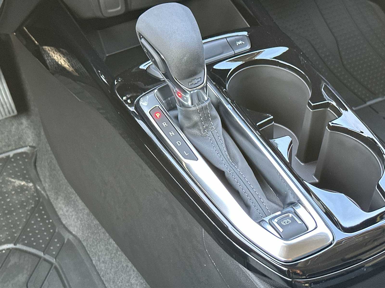 Thumbnail: 2026 Chevrolet Trax - 23