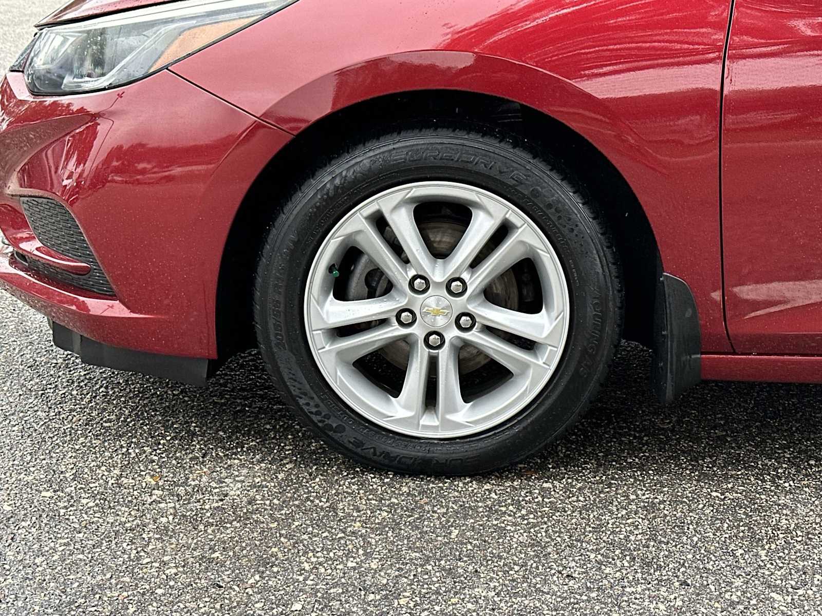 Thumbnail: 2018 Chevrolet Cruze - 12