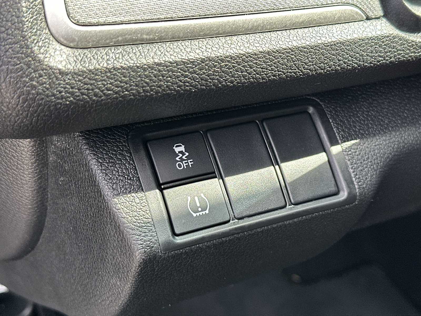 Thumbnail: 2017 Honda Civic - 16