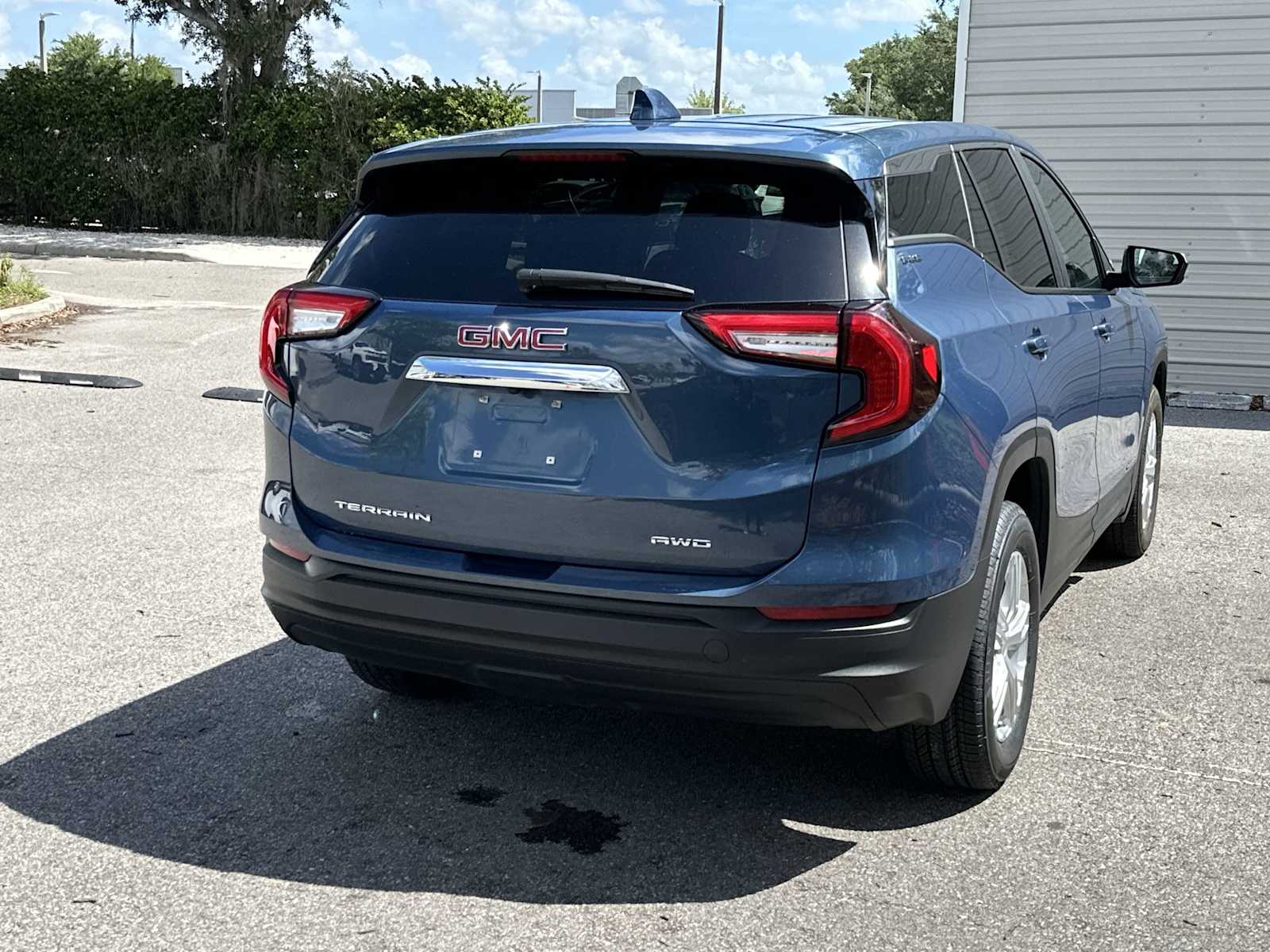Thumbnail: 2024 GMC Terrain - 6